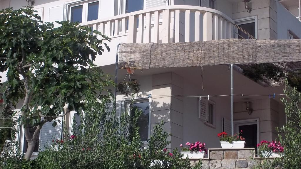 Apartments Kalajzic Omiš Rom bilde